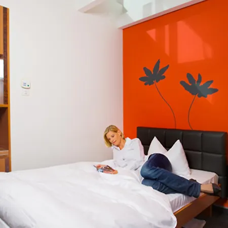 - Da Wohnen, Wo Lebt! Hotel 4*